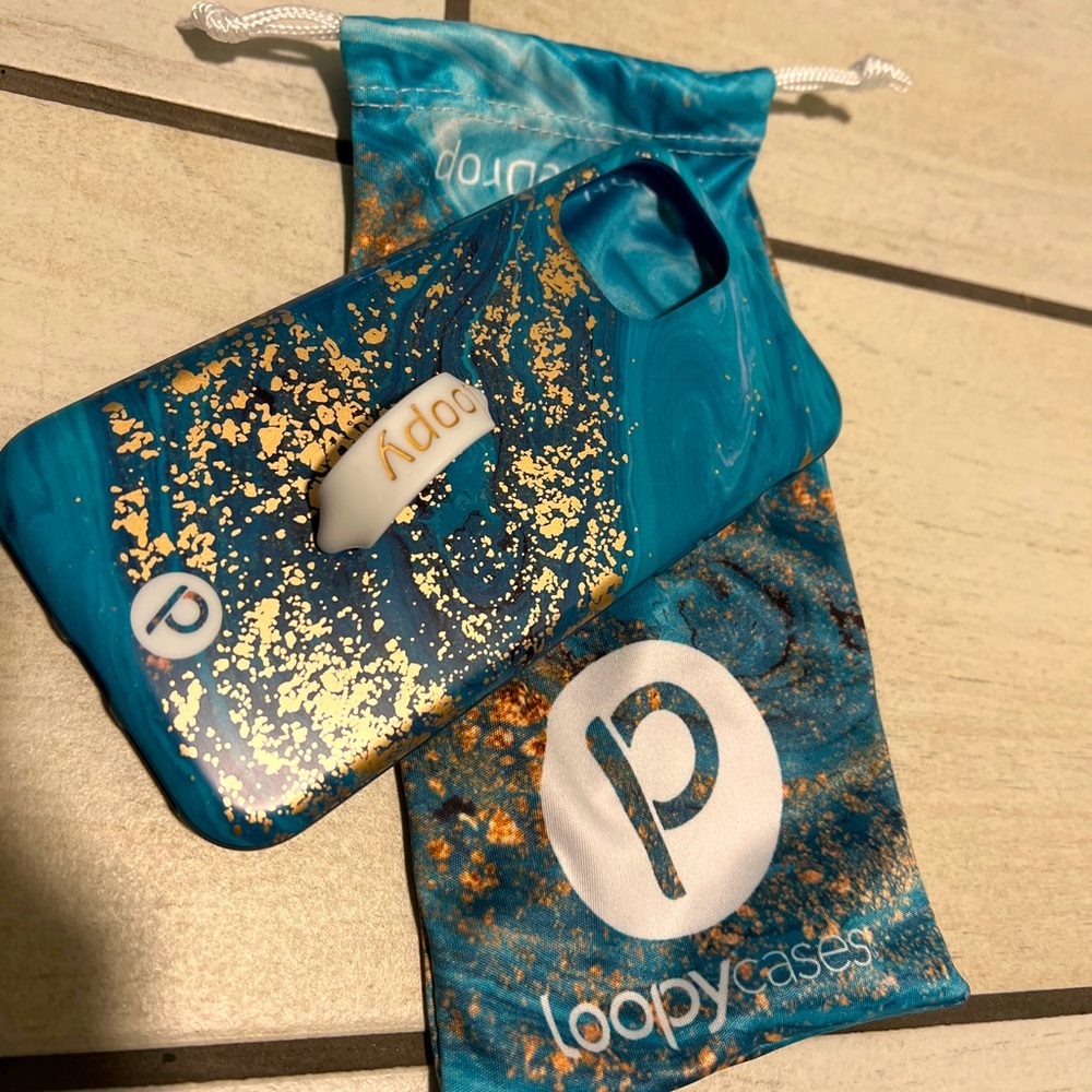 Teal and gold loopy phone case